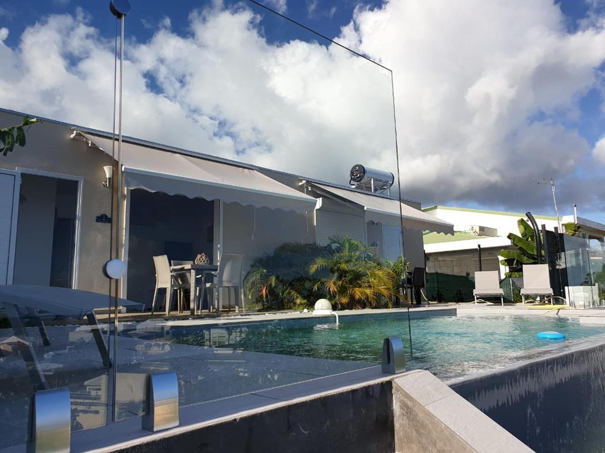 Les Zitadines Vila Sainte-Anne  Exterior foto